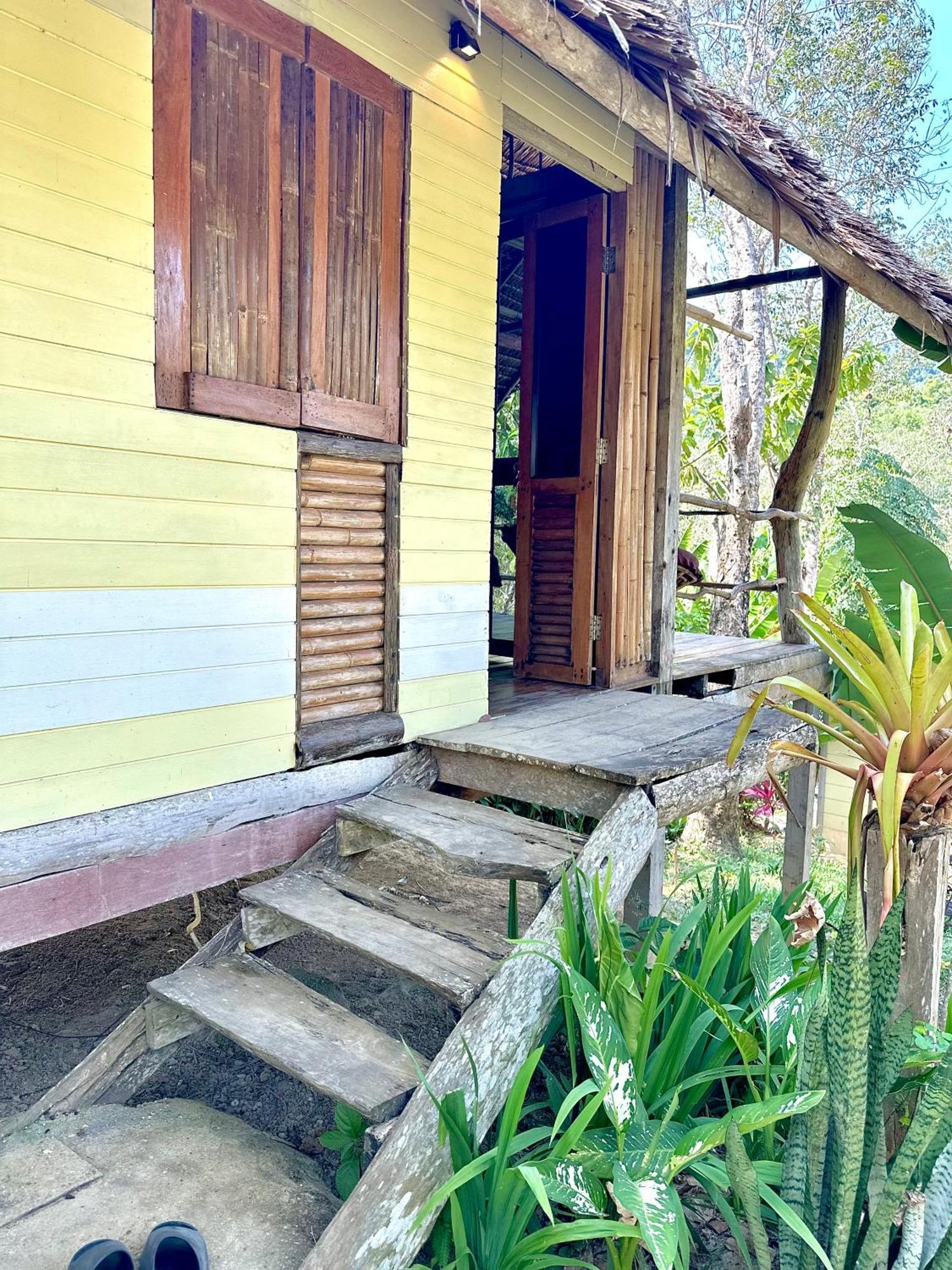 Hotel Koh Mook Mountain View Exterior foto