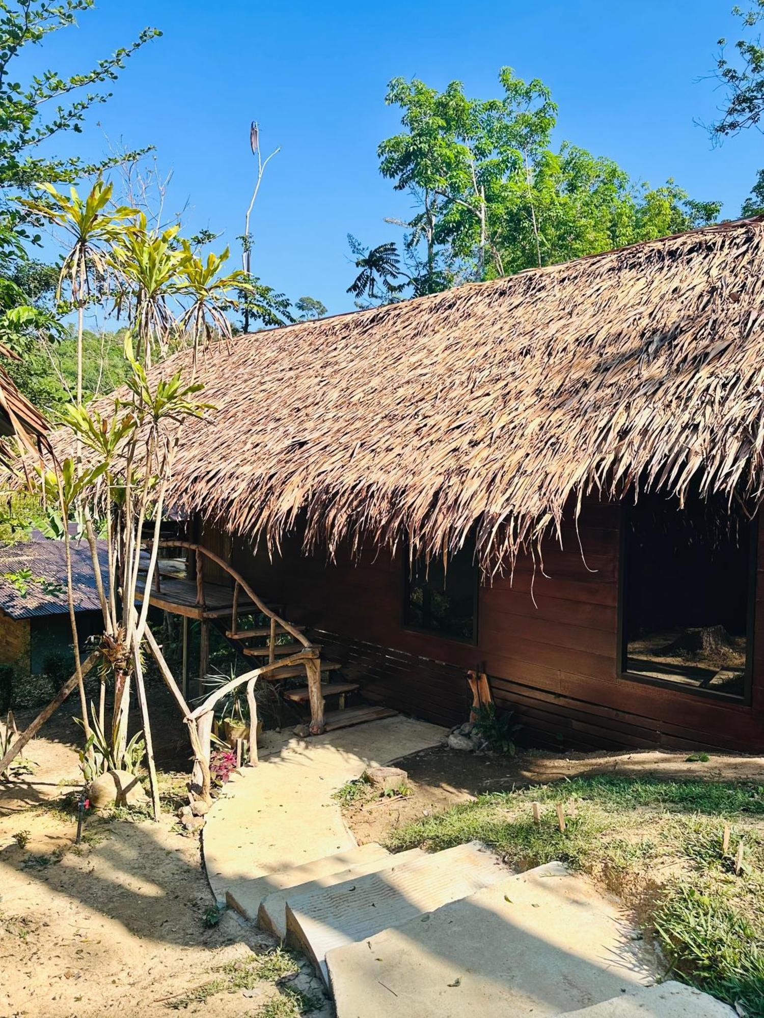 Hotel Koh Mook Mountain View Exterior foto